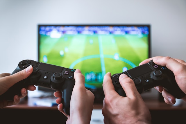 The Impact of Videogaming Frequency on Executive Skills in Young Adults