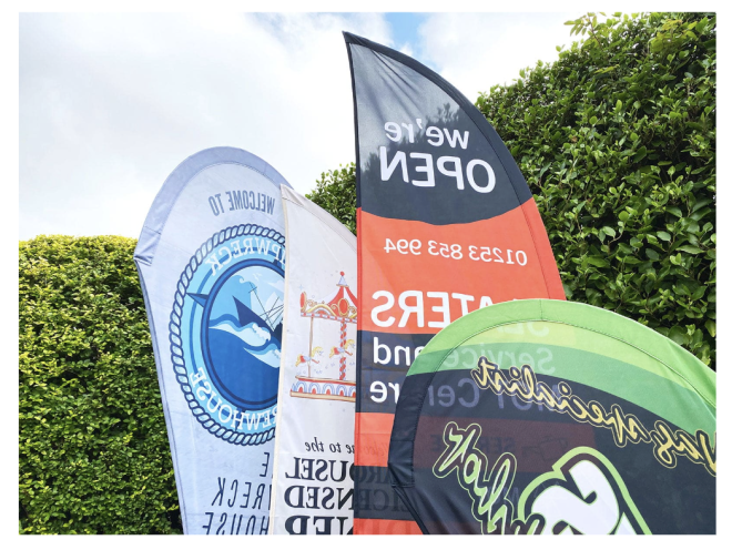 Printed Feather Flags: The Ultimate Solution for Versatile Advertising