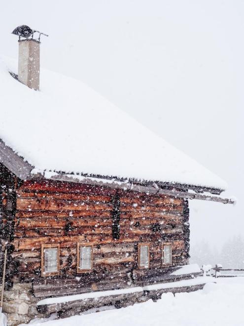 Frozen Locks and Windows: Dealing with Winter’s Chill to Your Car