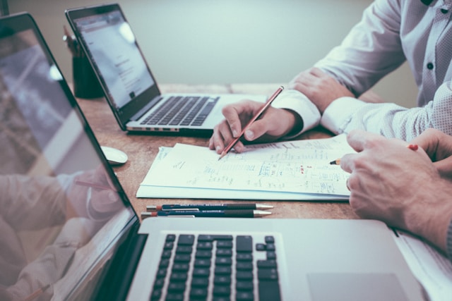 How Technology Is Transforming Financial Management and Supply Chains
