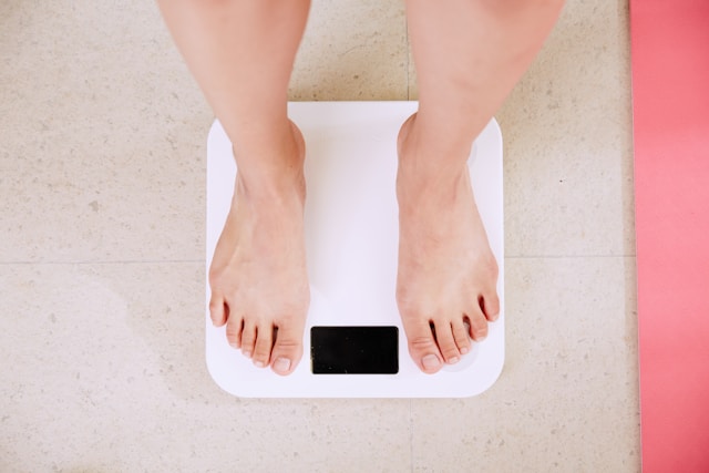 UNLOCKING THE SECRETS OF SUSTAINABLE WEIGHT LOSS: LIFESTYLE CHANGES BEYOND DIET PILLS