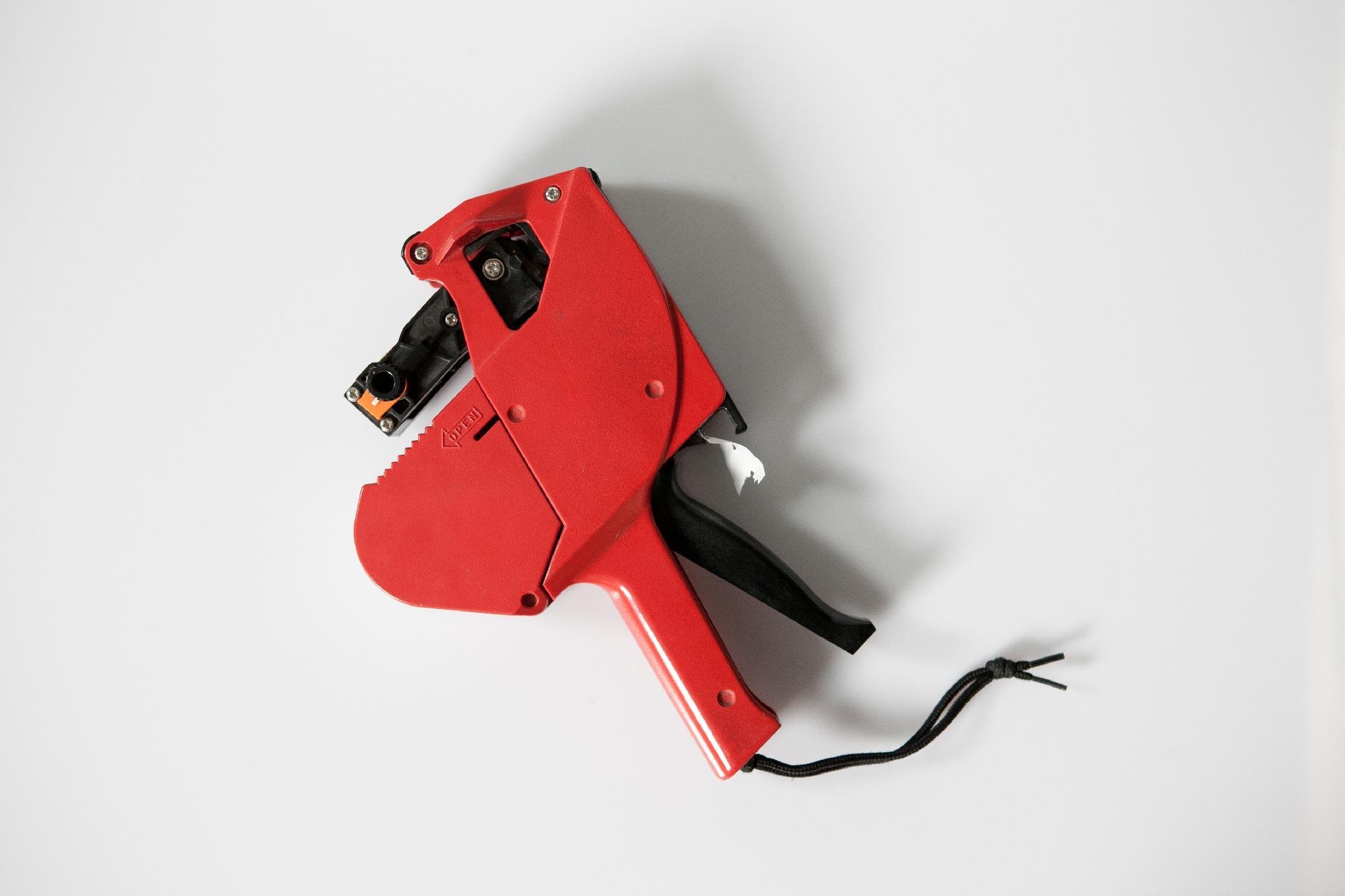 Choosing a Price Gun: One Line, Two Line or Alphanumeric?