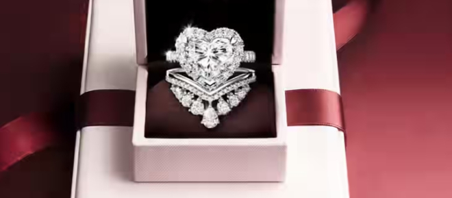 Heart-Shaped Engagement Rings: A Modern Take on Romance